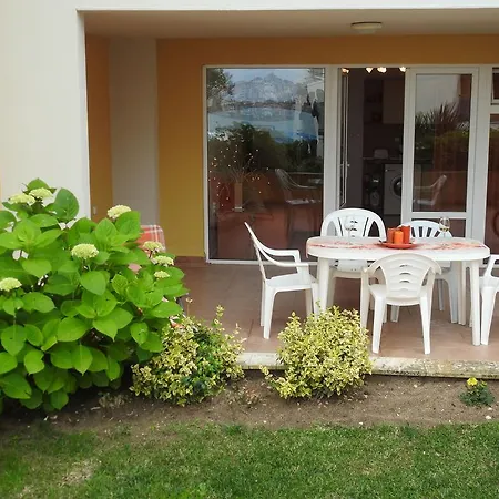 アパート Golden Wave *