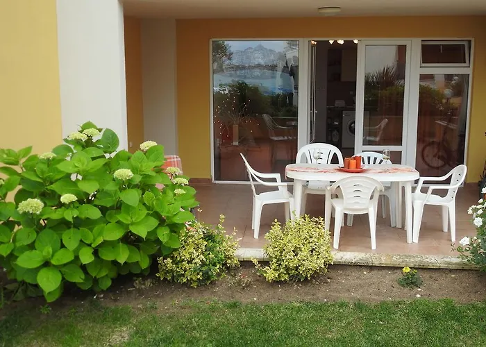 アパート Golden Wave *