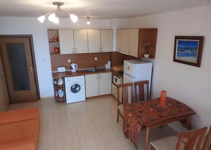 アパート Golden Wave *