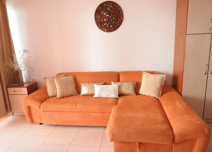 Golden Wave アパート *